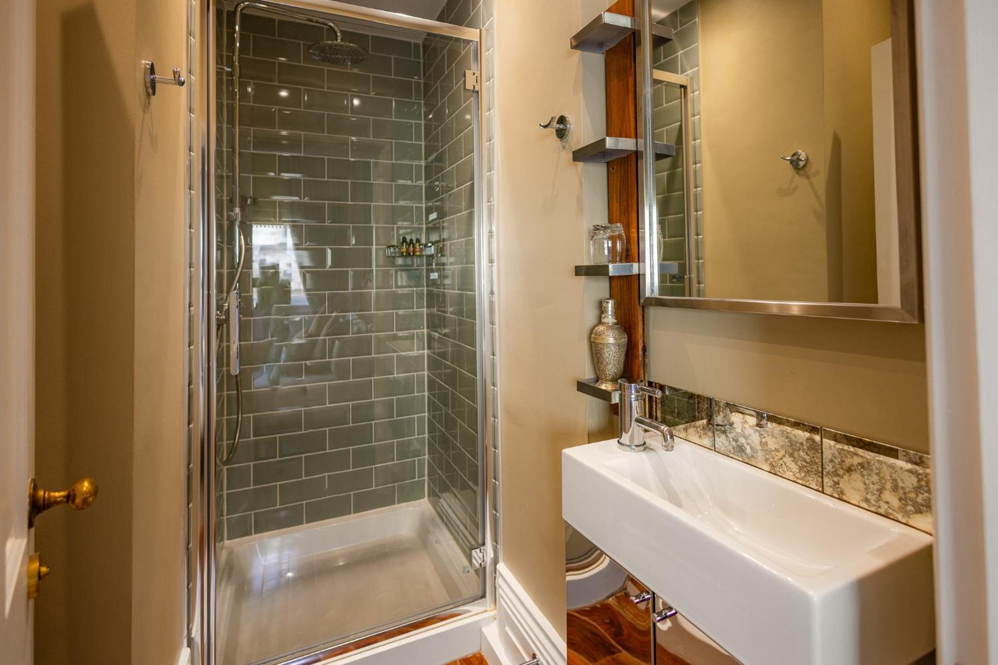 38 St Giles Bed & Breakfast NWI Room photo
